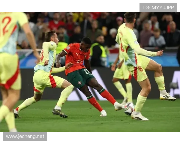 祖比门迪 vs 基米希：全能后腰的战术角色与比赛影响力对比