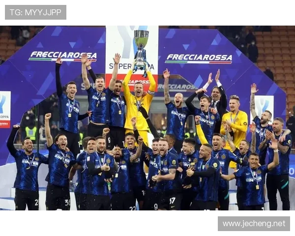 AC米兰防守稳定性不足,近期表现波动对争冠形势产生影响 AC米兰防守稳定性不足,近期表现波动对争冠形势产生影响