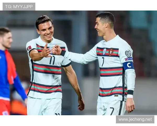 帕利尼亚在葡超冠军团队中的战术角色与数据贡献解析