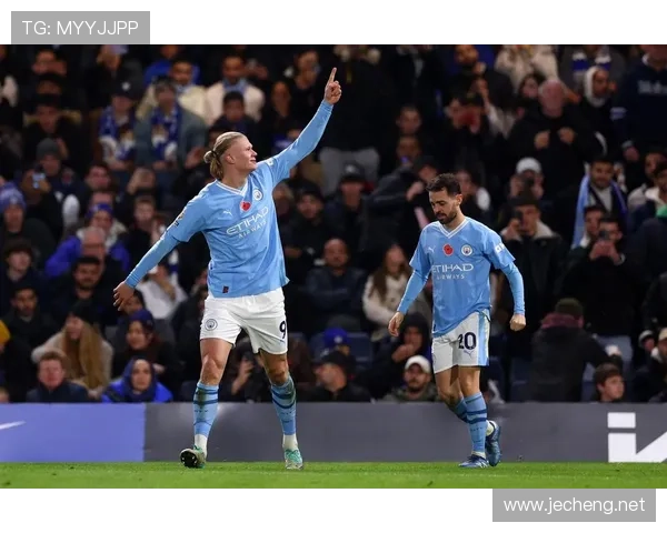 英超强强对话中的中场作用：内维斯的战术价值