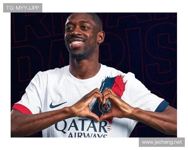 奥斯曼·登贝莱把衣橱当橱窗，成箱名牌随手一丢，我还在拼命等折扣