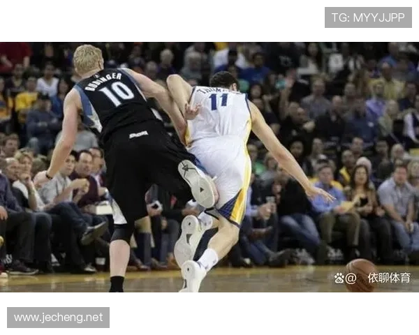 双方同时犯规如何判定与处理？规则解析来了